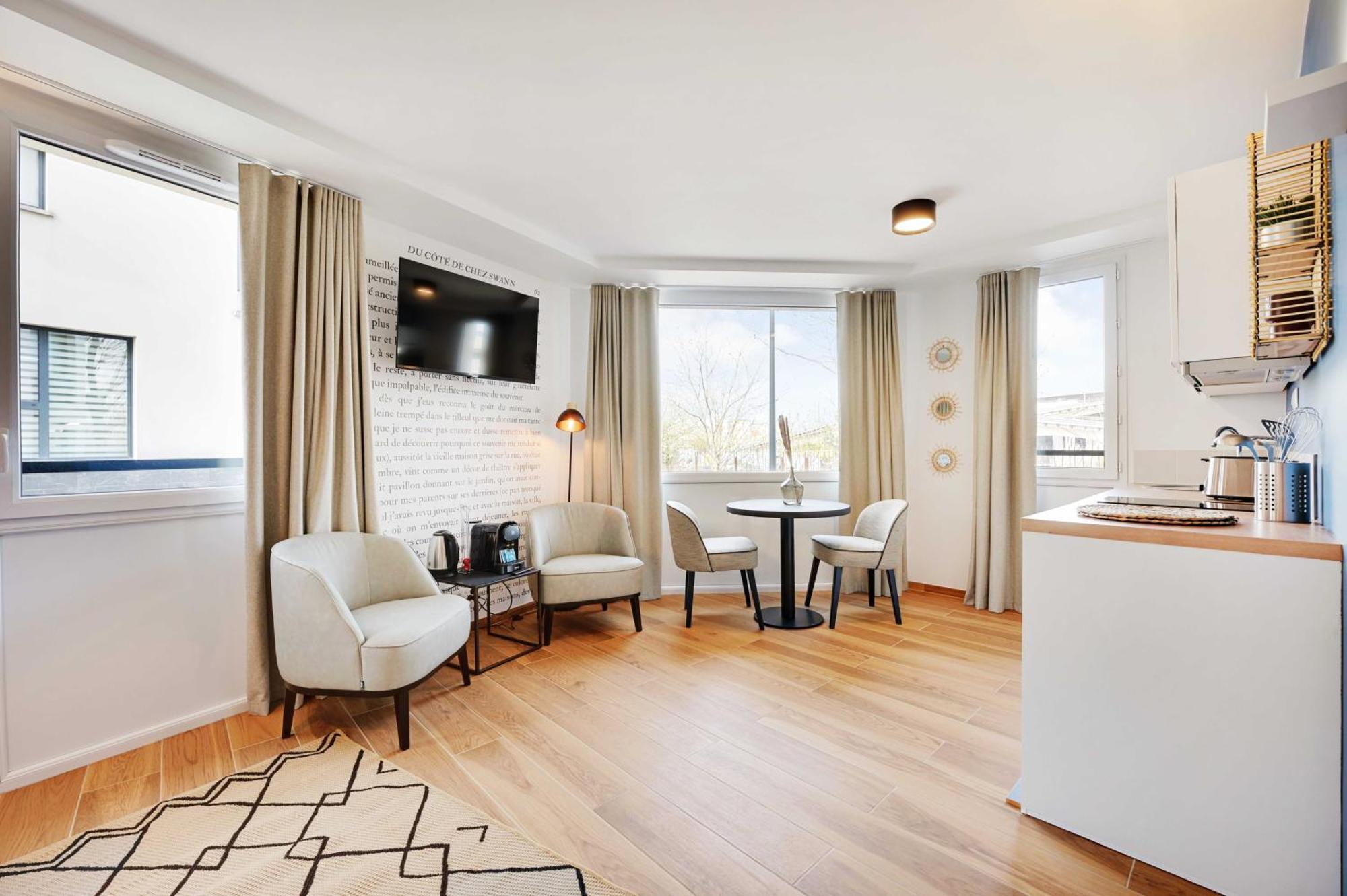 Residence Du Parc Vanves - Rooftop & Climatisation Екстер'єр фото